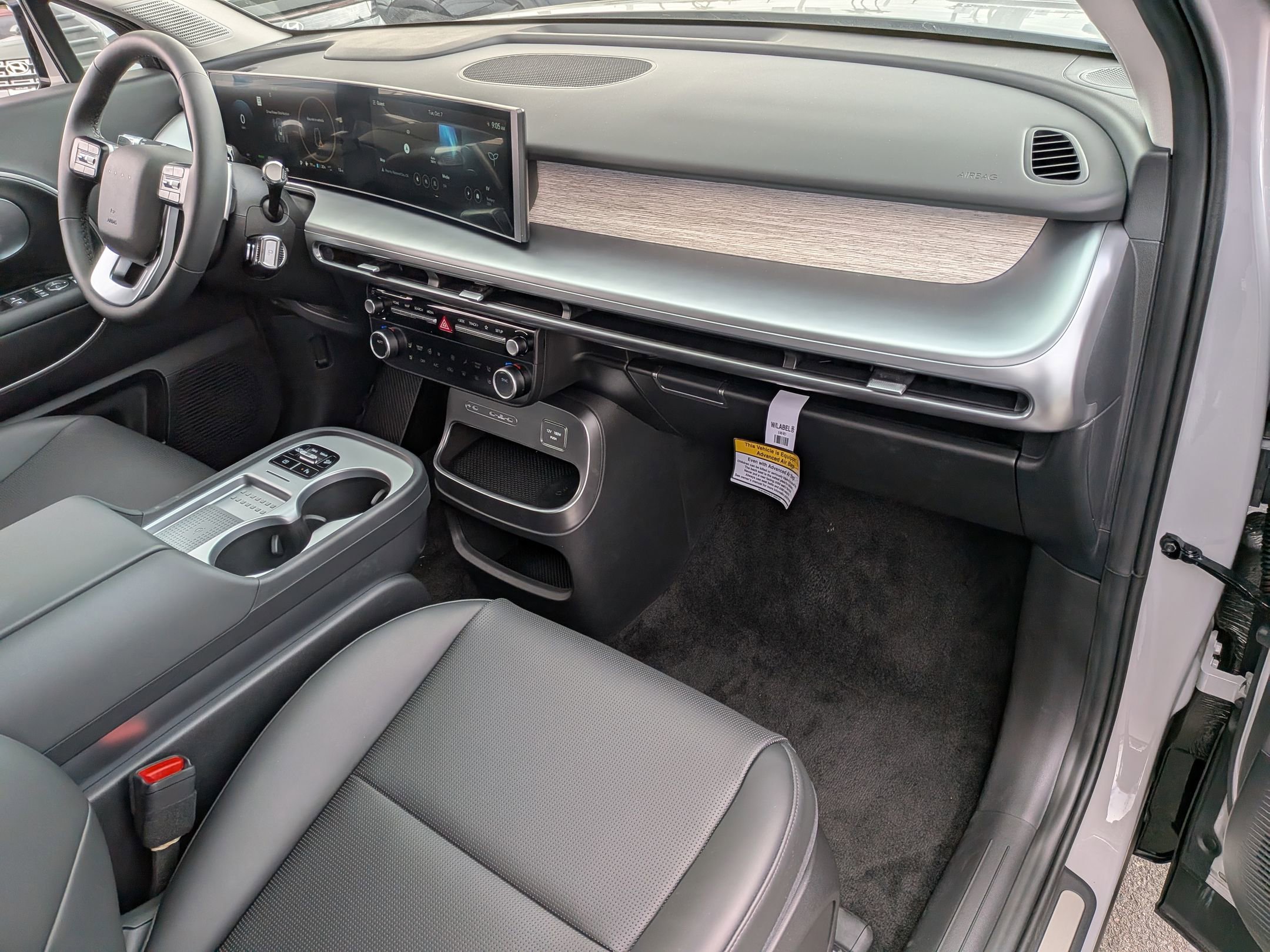 New 2026 Hyundai Ioniq 9 SEL image 25