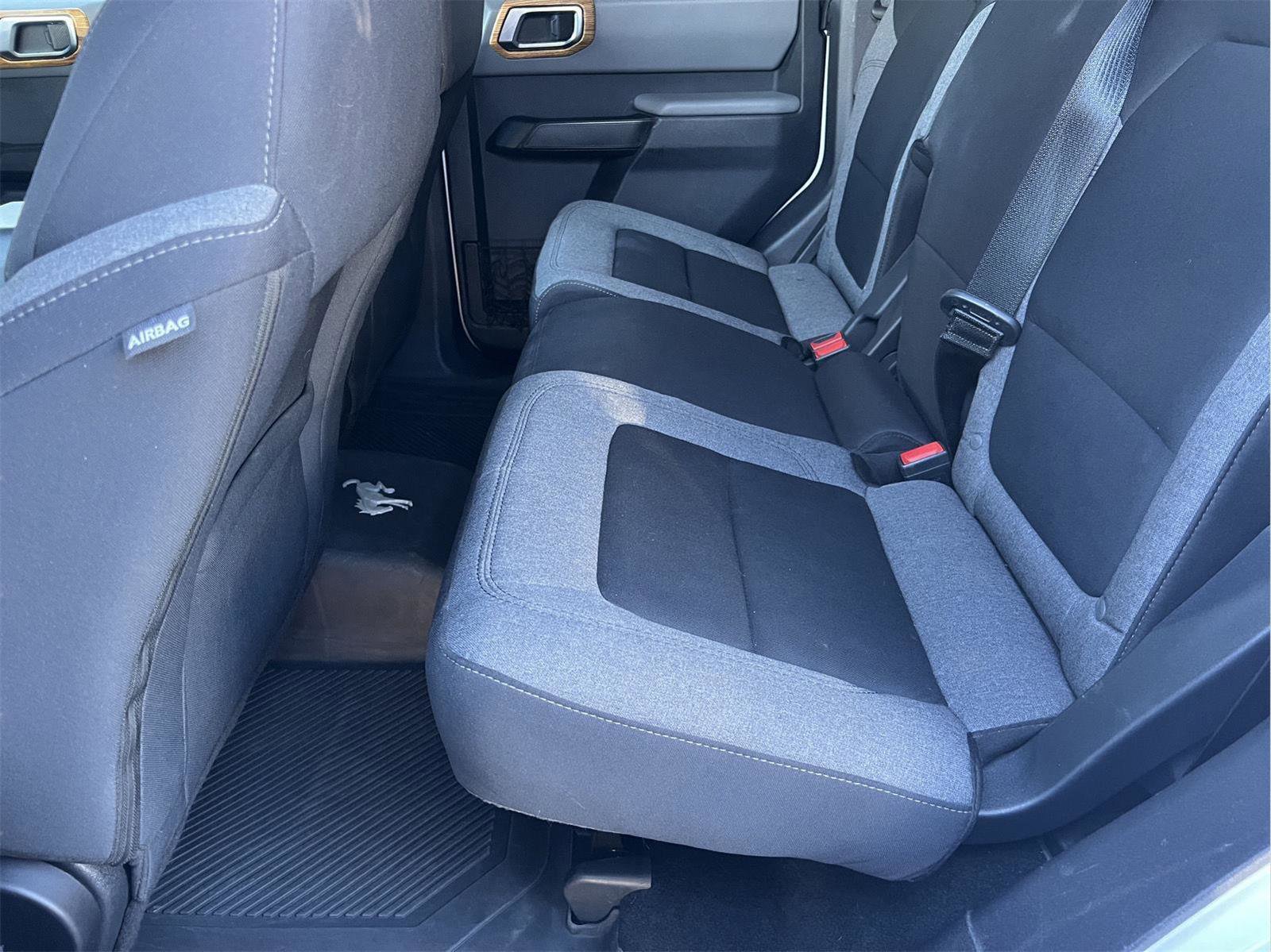 Used 2021 Ford Bronco Big Bend w/ Sasquatch Package image 12