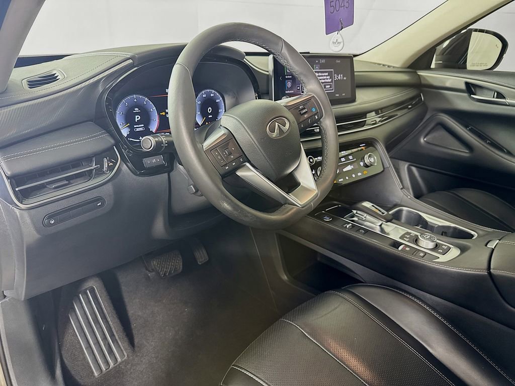 Used 2023 INFINITI QX60 Luxe w/ Cargo Package AWD/4WD image 9