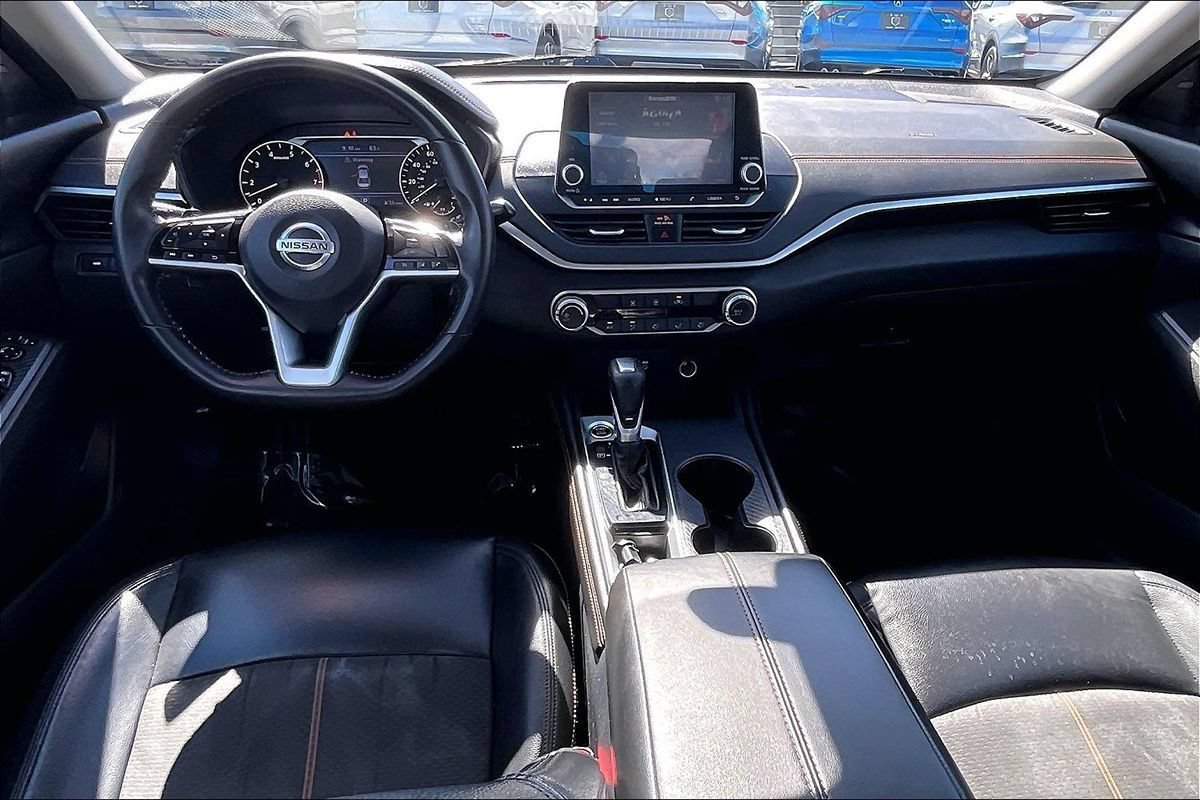 Used 2021 Nissan Altima 2.5 SR FWD image 23