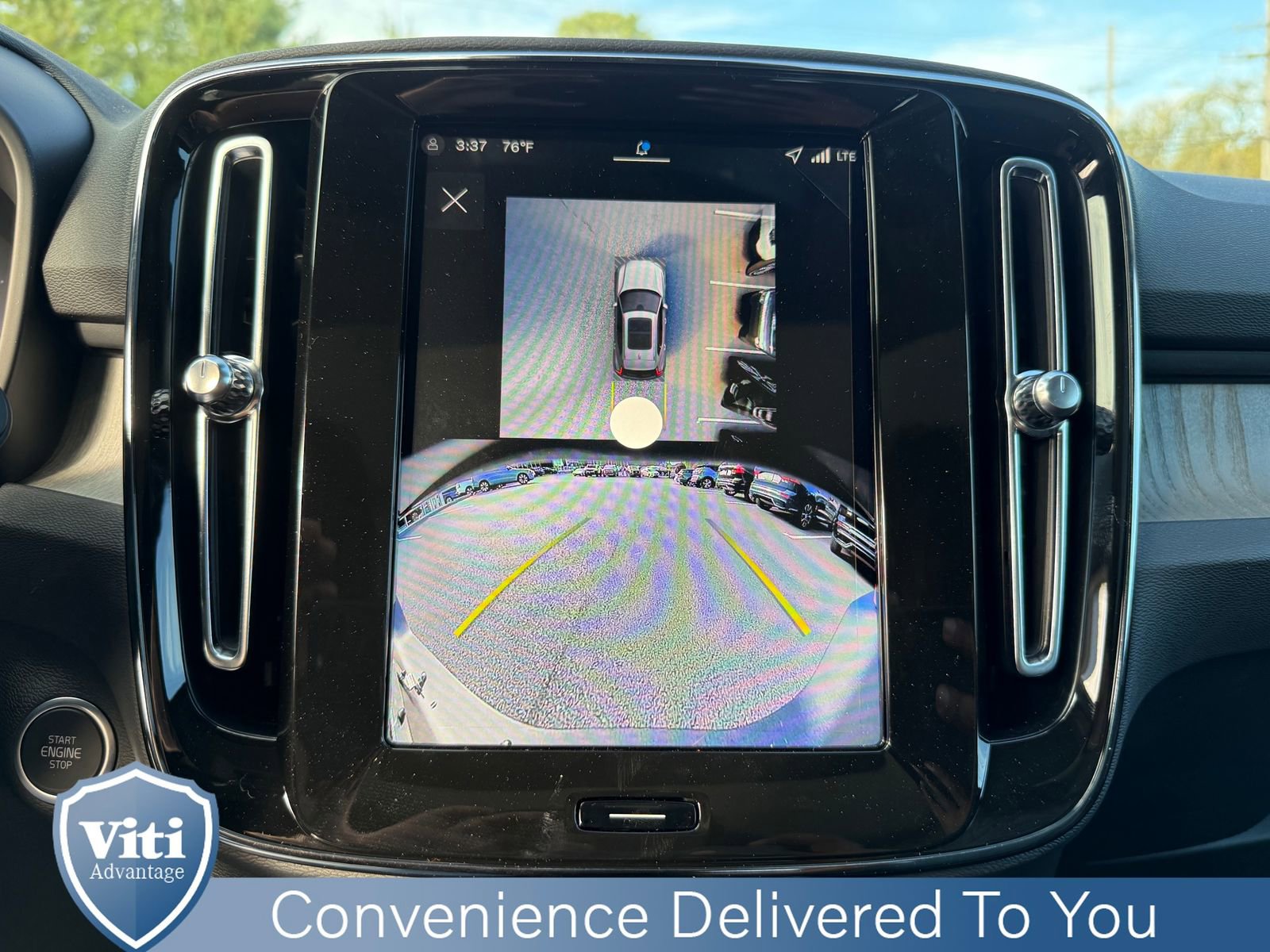 New 2026 Volvo XC40 B5 Ultra w/ Climate Package image 16