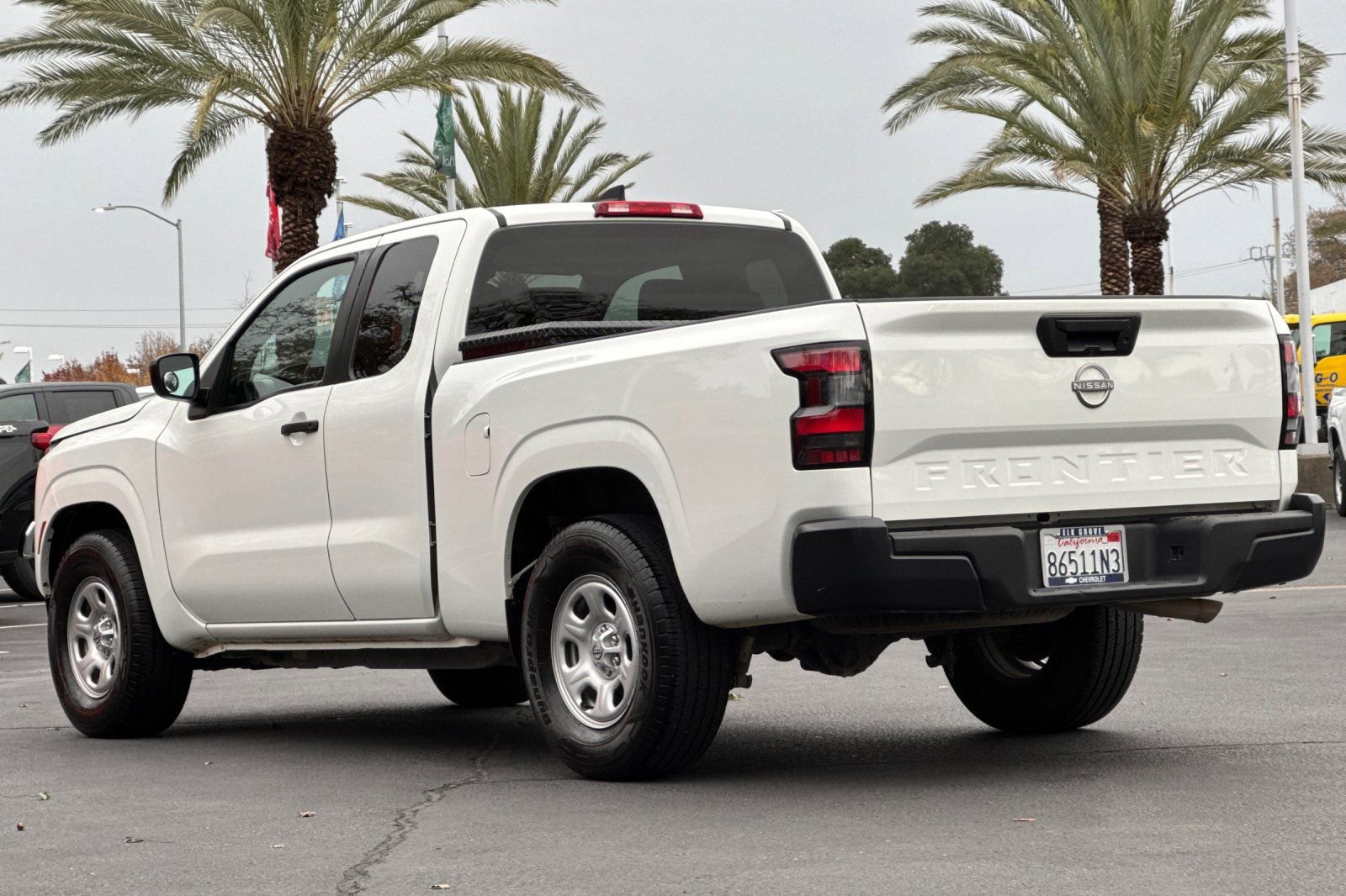 Used 2022 Nissan Frontier S image 5
