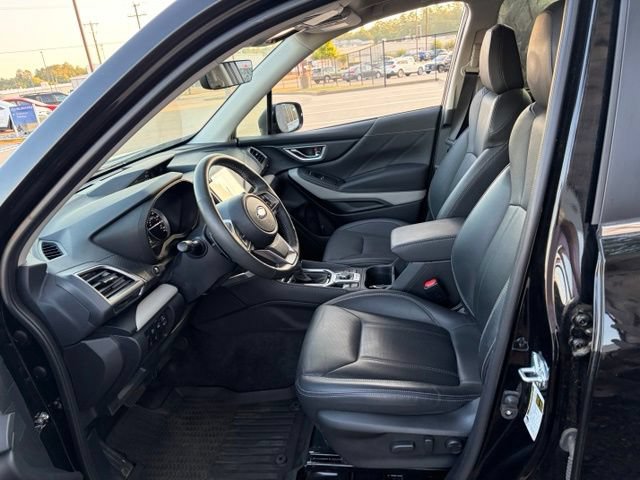 Used 2024 Subaru Forester Limited AWD/4WD image 6