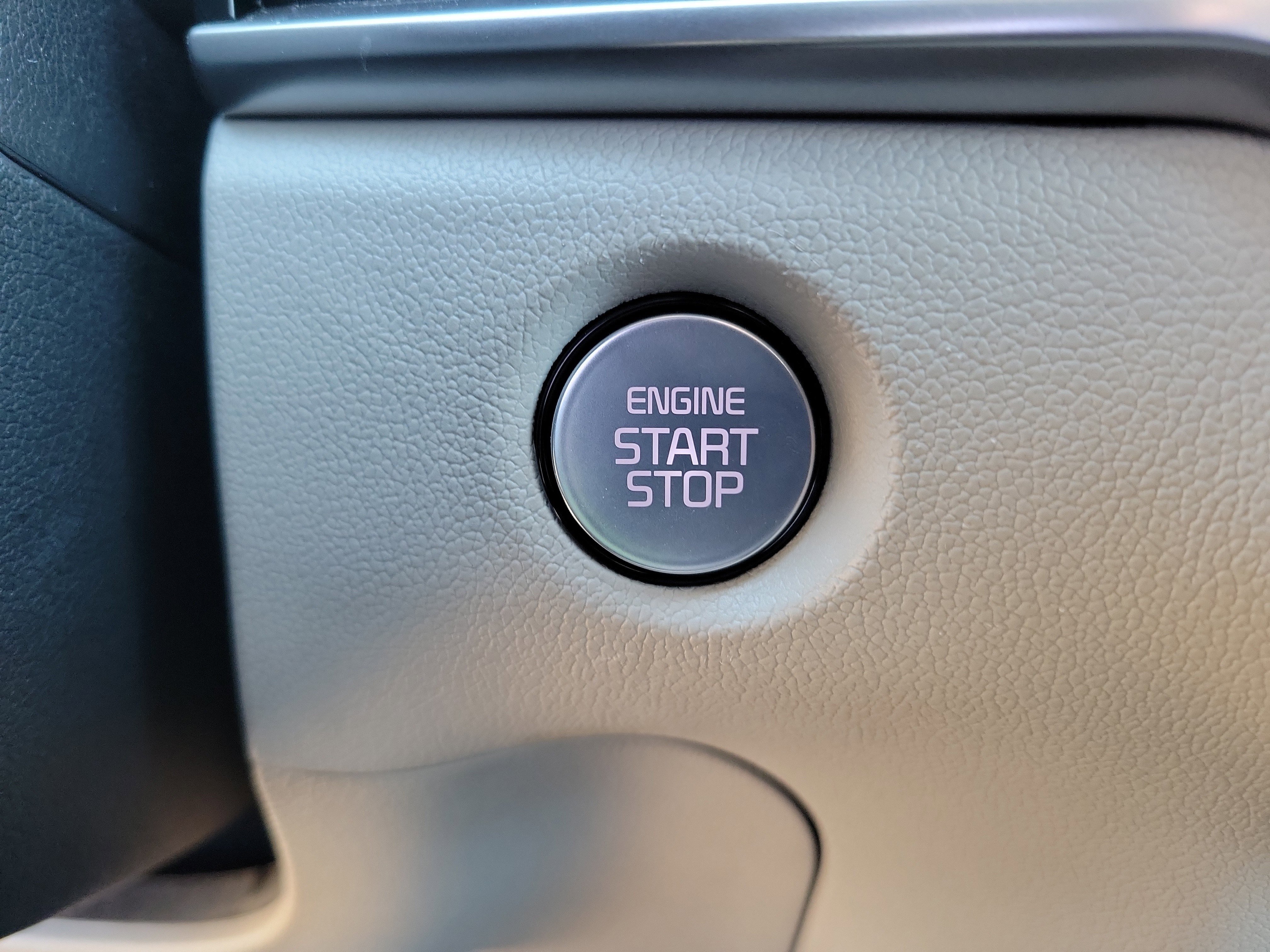 Used 2025 Kia Sorento S w/ Panoramic Sunroof Package image 16