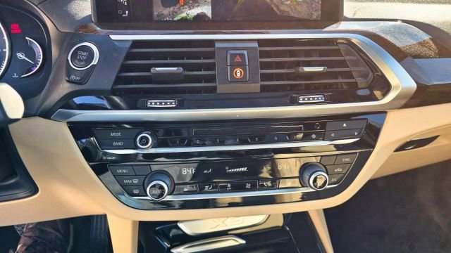 Used 2018 BMW X3 xDrive30i image 17