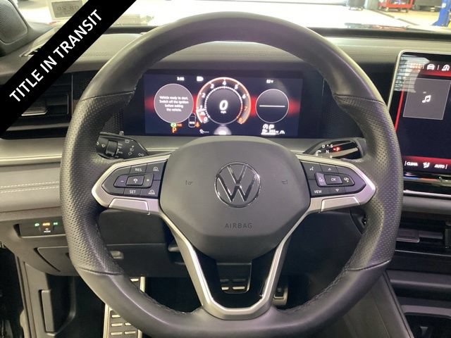 Used 2025 Volkswagen Tiguan SE R-Line AWD/4WD image 7