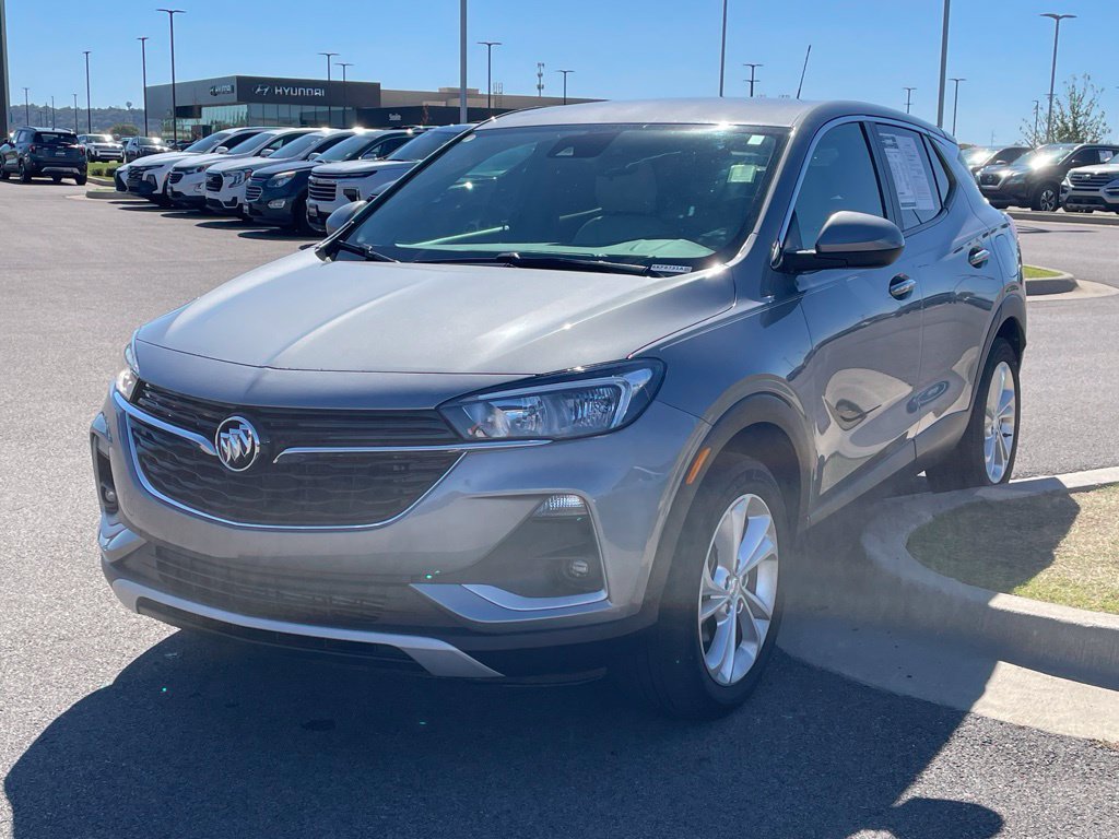 Used 2023 Buick Encore GX Preferred w/ Cold Weather Comfort Package FWD image 3