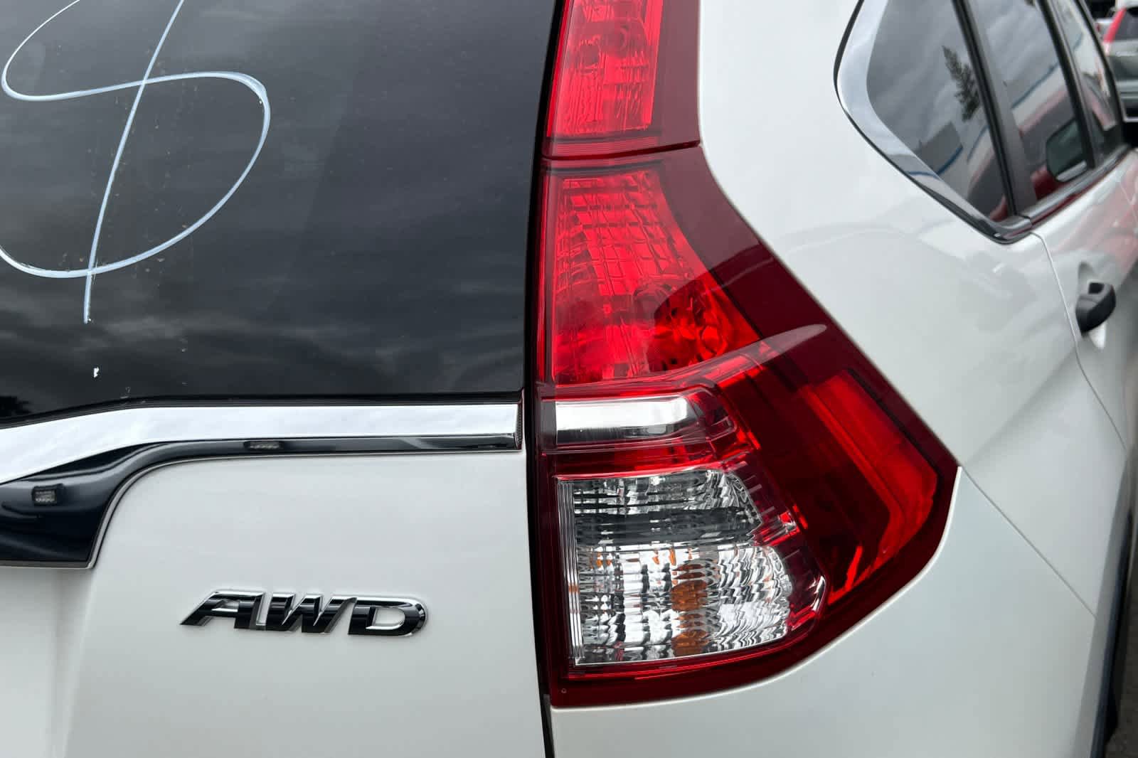 Used 2016 Honda CR-V SE image 18