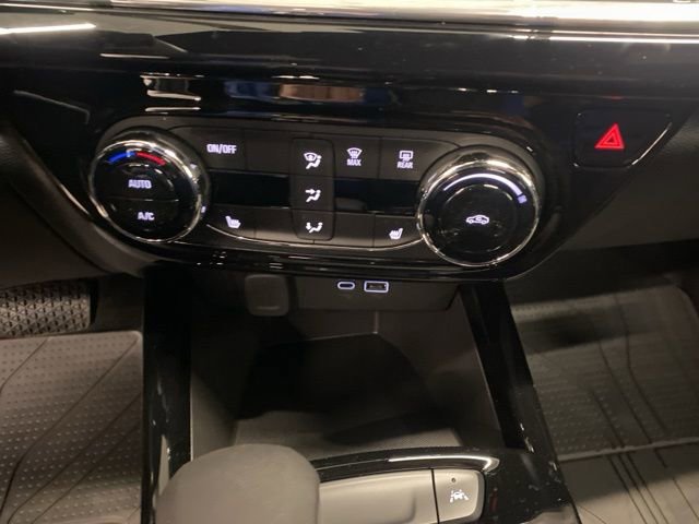New 2026 Chevrolet Trax RS w/ Driver Confidence Package FWD image 21