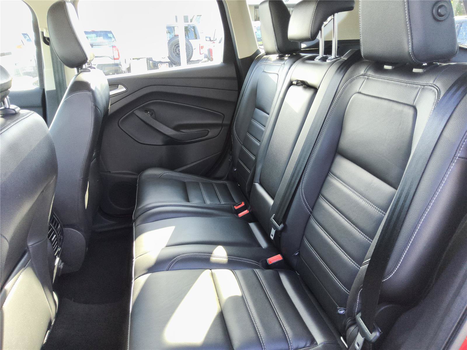 Used 2018 Ford Escape SEL w/ Canadian Touring Package AWD/4WD image 27