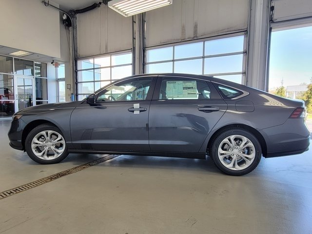 Used 2023 Honda Accord LX image 14