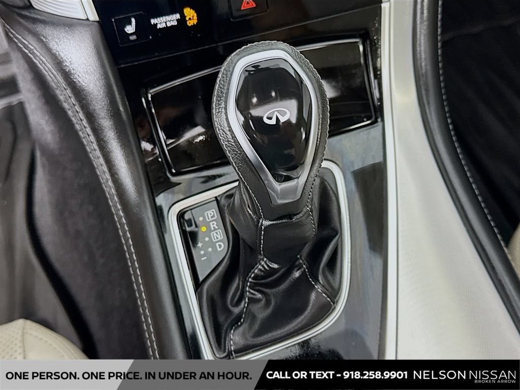 Used 2022 INFINITI Q50 Luxe w/ Cargo Package RWD image 16