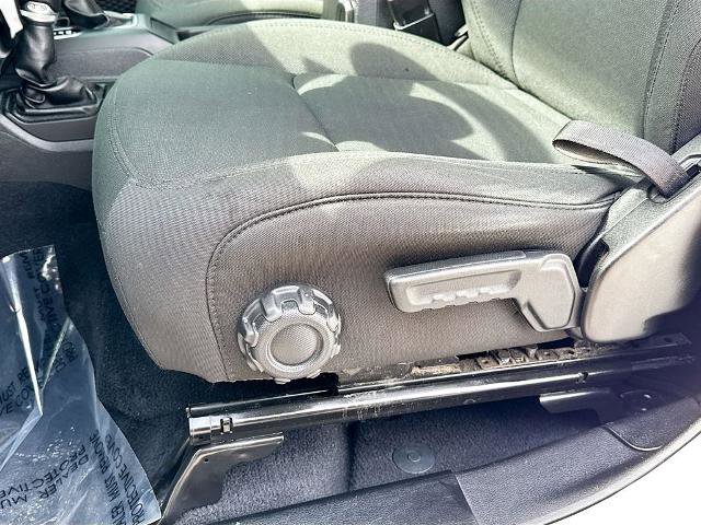 Used 2020 Jeep Gladiator Sport image 16