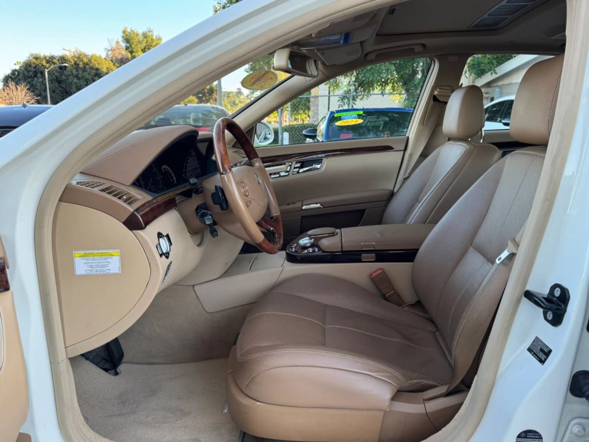 Used 2009 Mercedes-Benz S 550 image 36