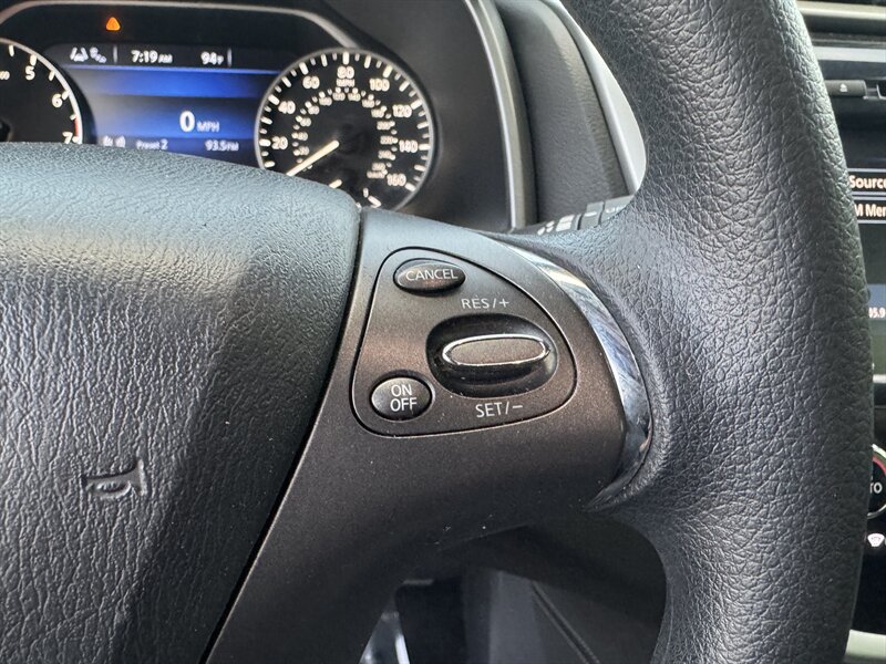 Used 2021 Nissan Murano S FWD image 24