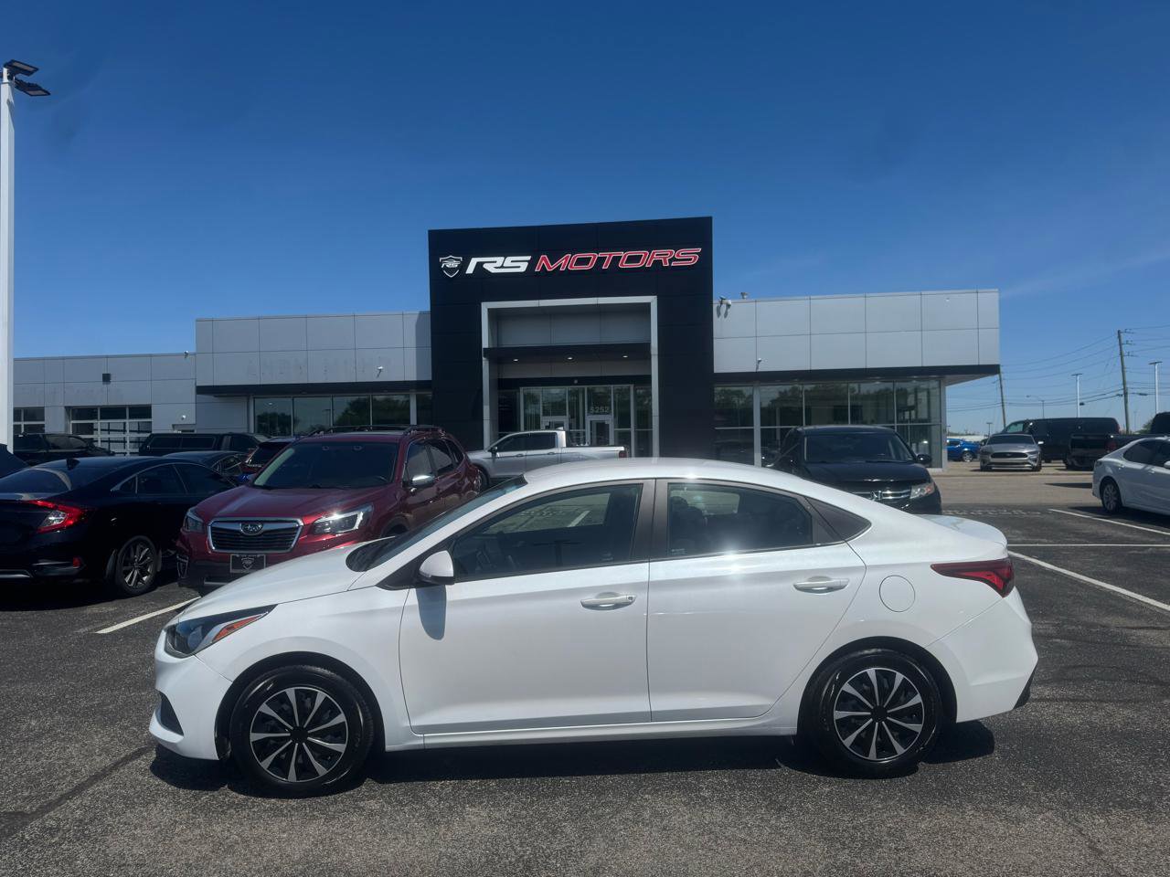 Used 2021 Hyundai Accent SE image 12