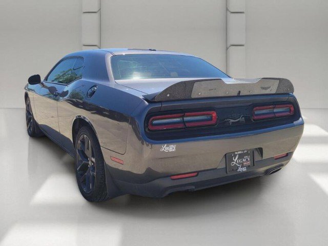 Used 2019 Dodge Challenger SXT w/ Blacktop Package RWD image 6