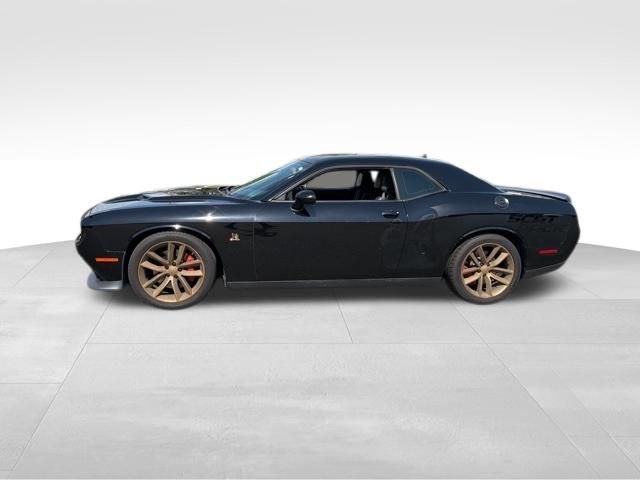 Used 2016 Dodge Challenger R/T Scat Pack w/ Leather Interior Group RWD image 4