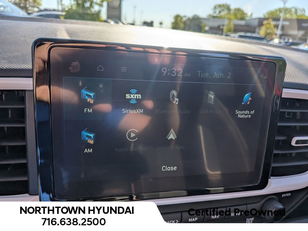 Used 2023 Hyundai Venue Limited w/ Cargo Package FWD image 24