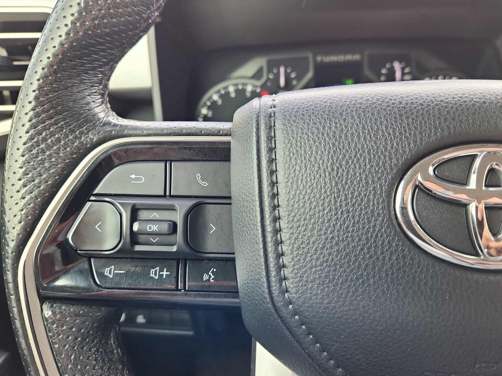 Used 2023 Toyota Tundra Limited image 19