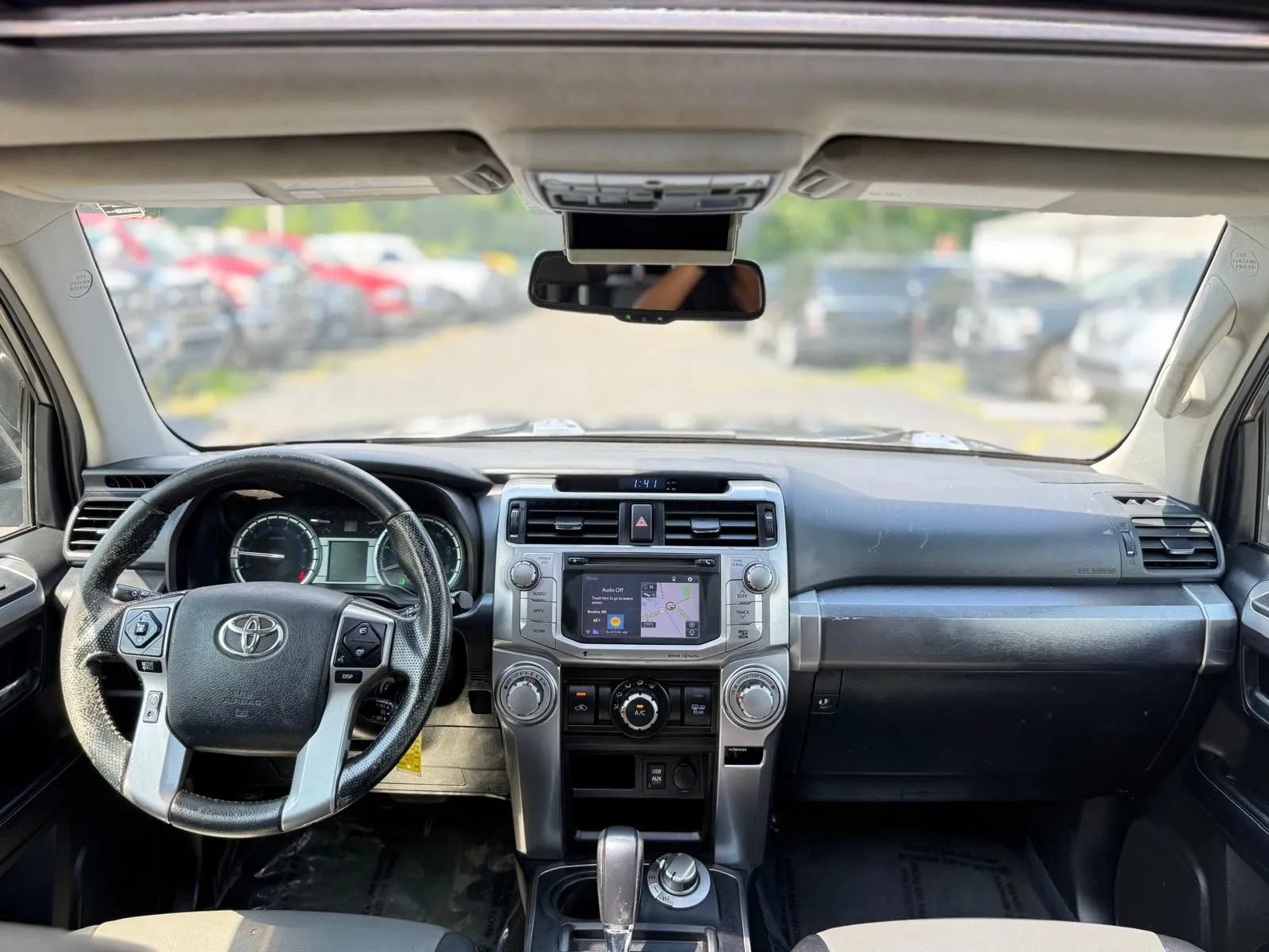 Used 2017 Toyota 4Runner SR5 Premium AWD/4WD image 24