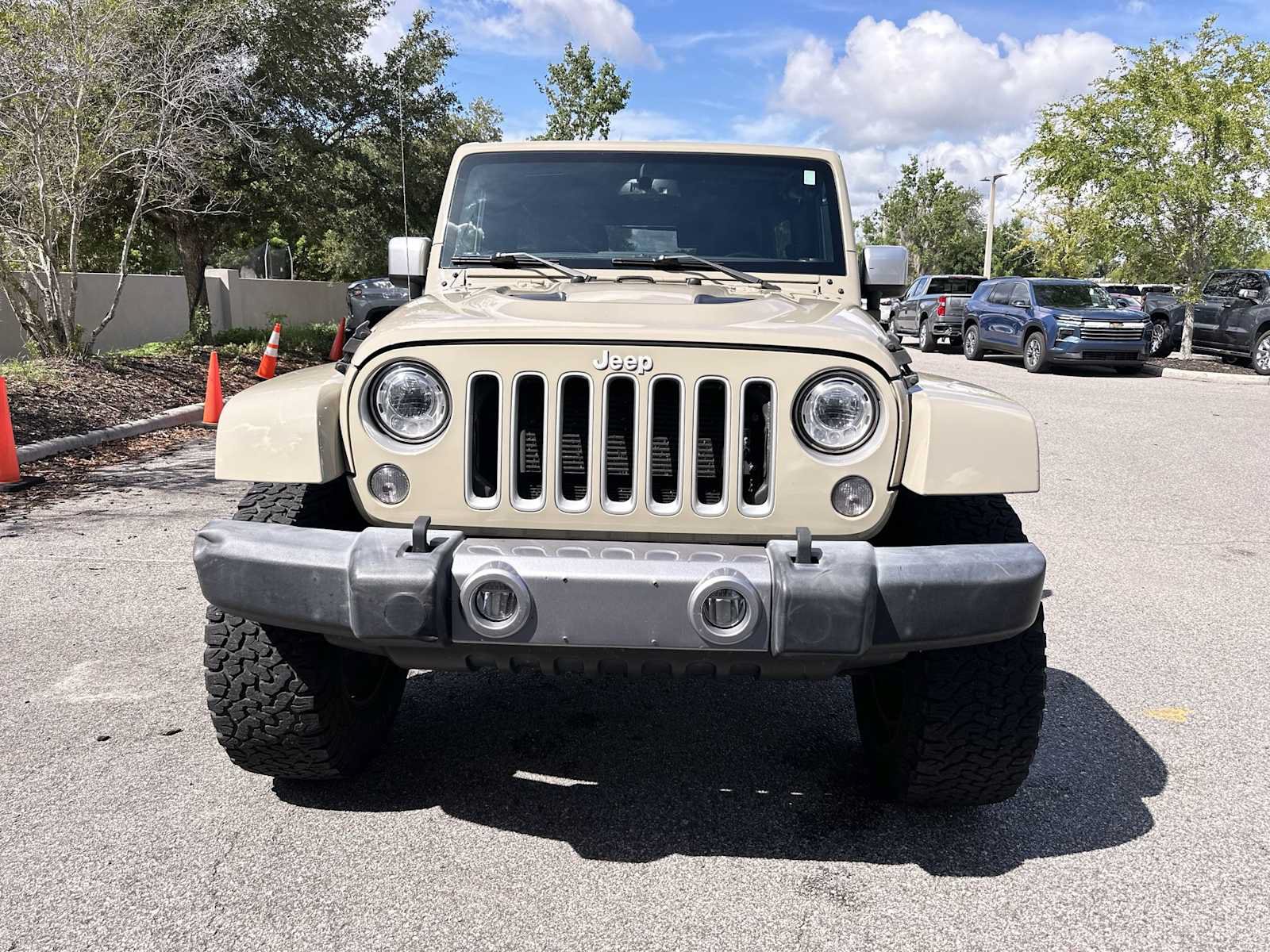 Used 2017 Jeep Wrangler Unlimited Sahara w/ Quick Order Package 24E Chief AWD/4WD image 9