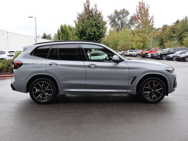 Used 2024 BMW X3 xDrive30i w/ Premium Package AWD/4WD image 5