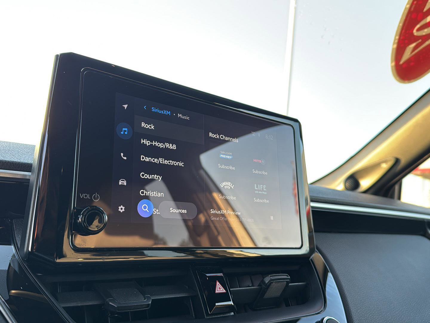 Certified 2023 Toyota Corolla Cross XSE image 21