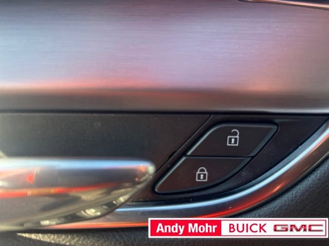 Used 2022 Cadillac XT6 Luxury FWD image 19