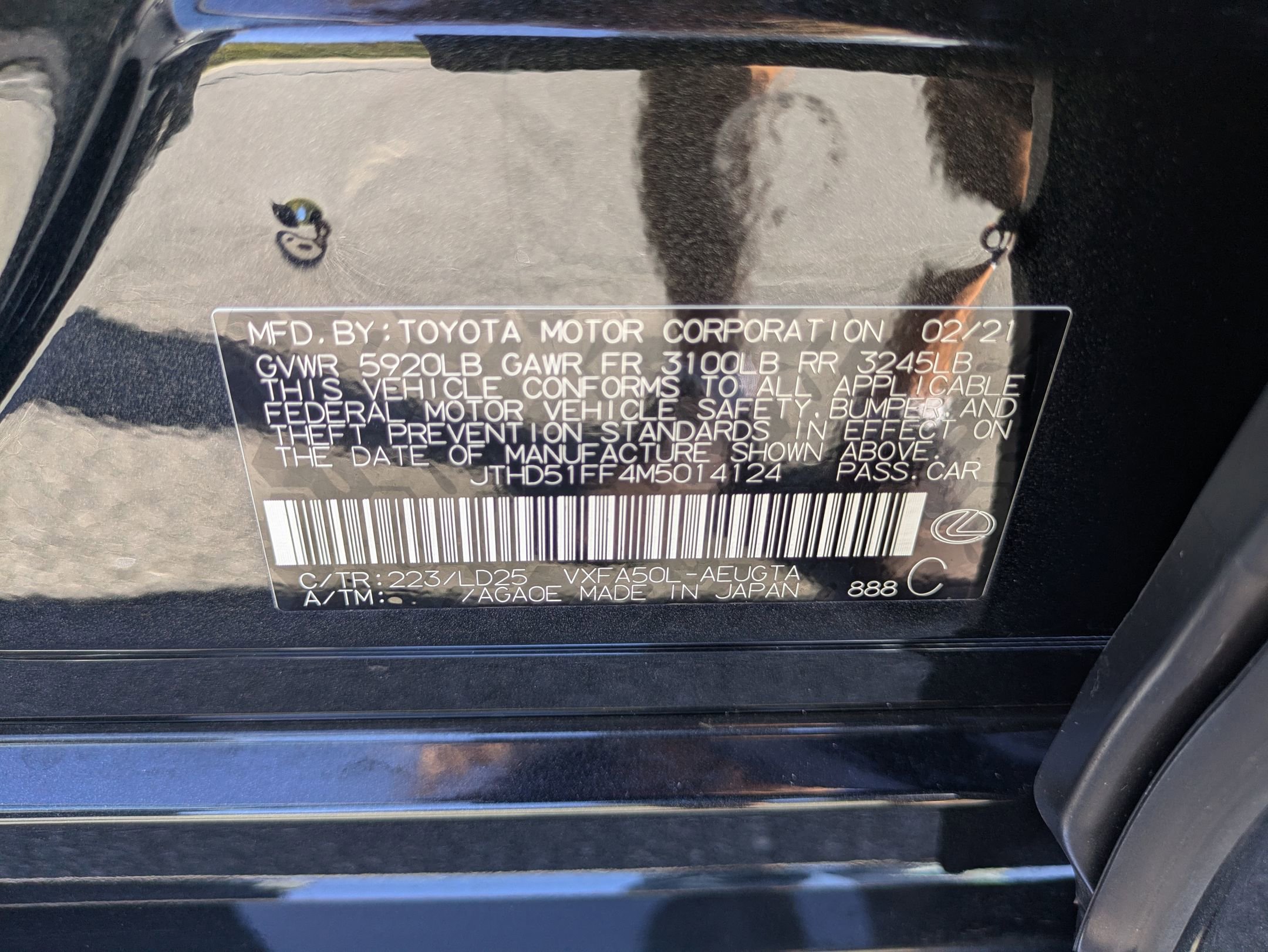 Used 2021 Lexus LS 500 w/ Accessory Package (Z2) image 35