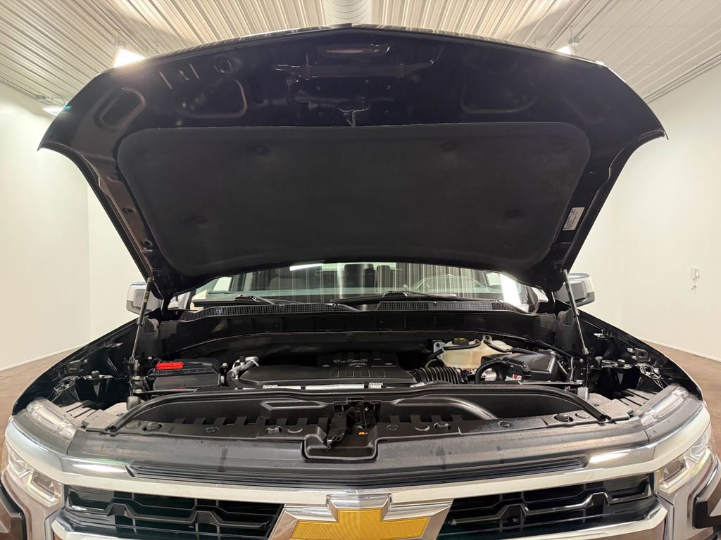 Used 2023 Chevrolet Silverado 1500 LT image 19