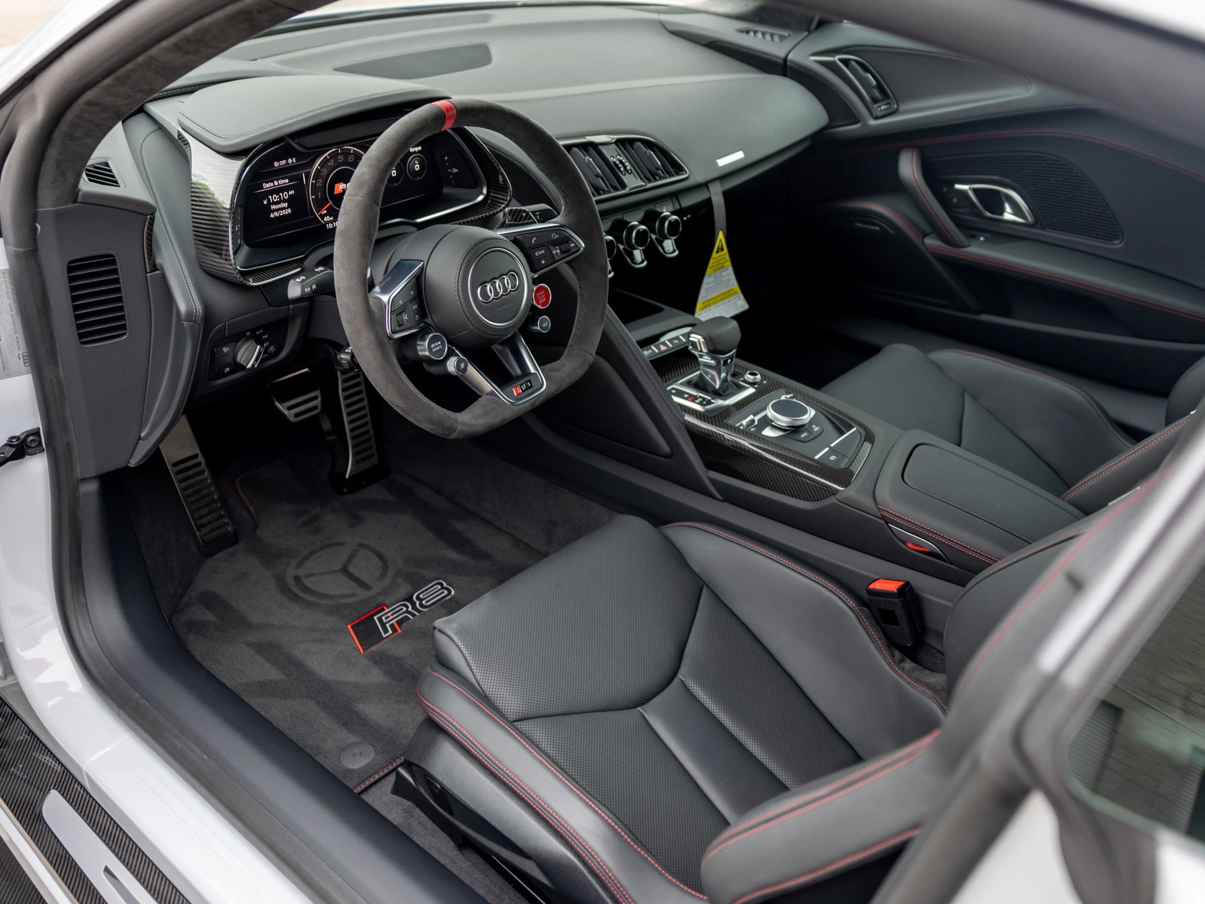 Used 2018 Audi R8 V10 plus image 10