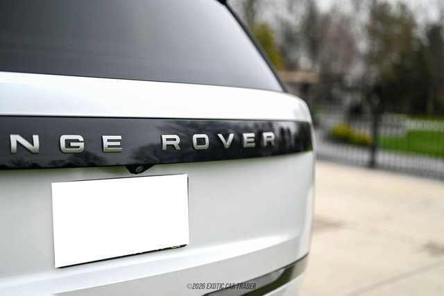 Used 2025 Land Rover Range Rover SE image 63