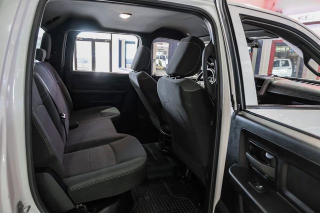 Used 2022 RAM 5500 Tradesman w/ Chrome Appearance Group AWD/4WD image 30