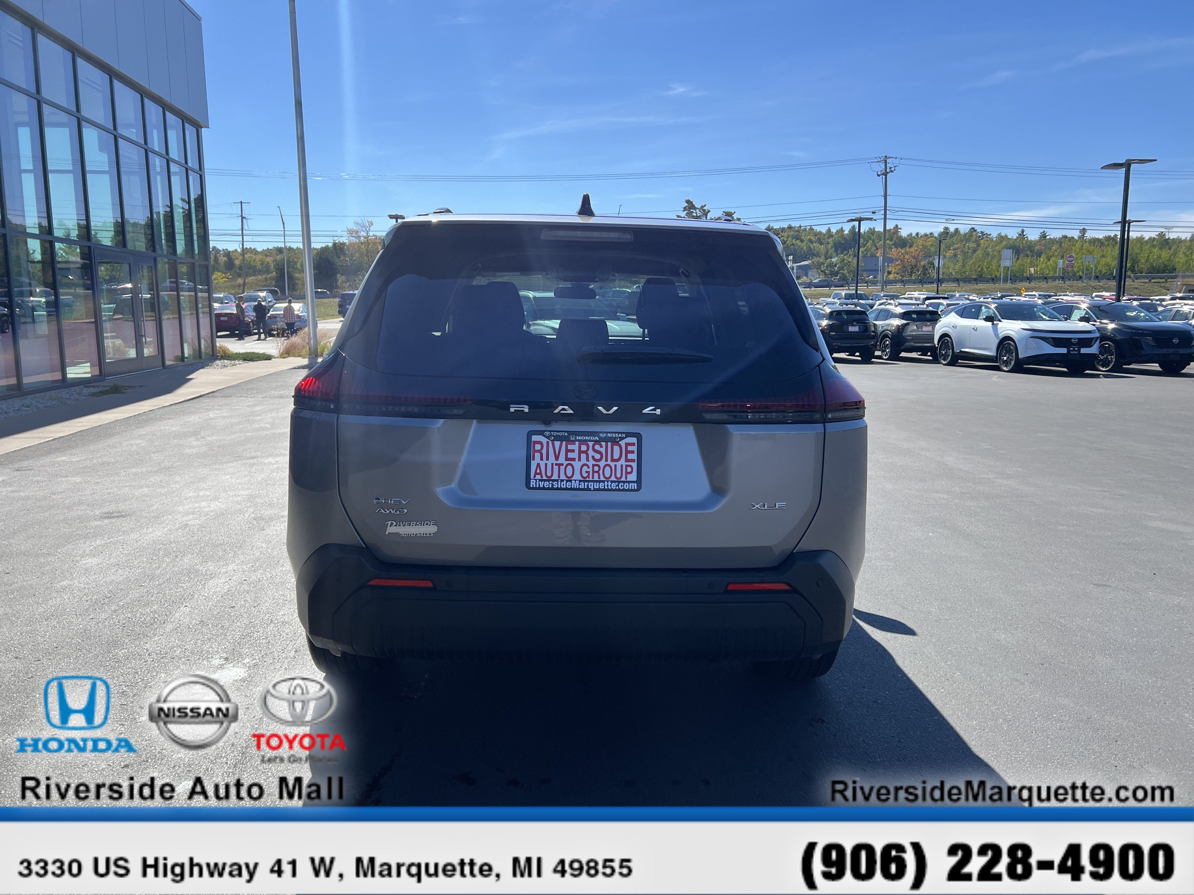 Used 2026 Toyota RAV4 XLE Premium AWD/4WD image 7