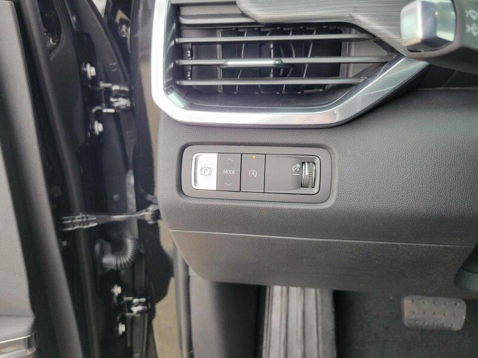 New 2026 GMC Acadia Elevation w/ Black Edition image 19