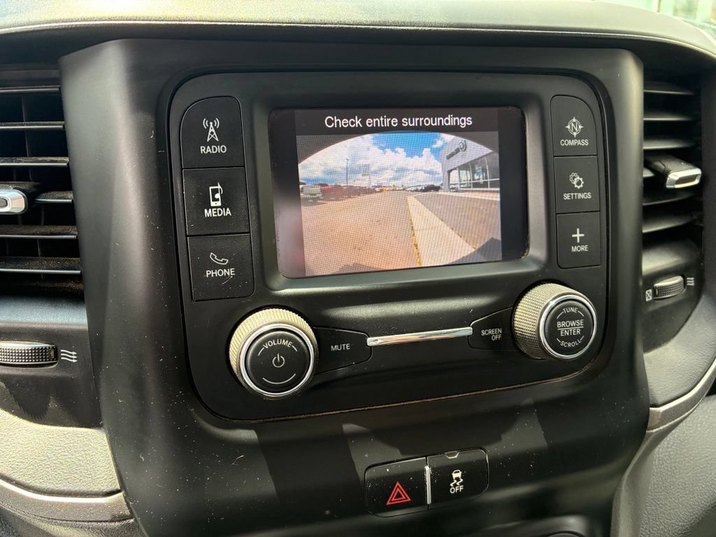 Used 2020 RAM 5500 Tradesman w/ Max Tow Package AWD/4WD image 22