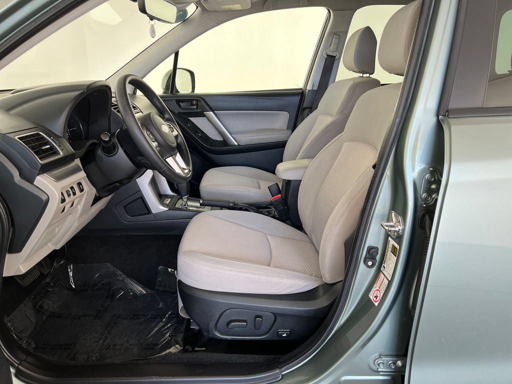 Used 2018 Subaru Forester 2.5i Premium AWD/4WD image 11
