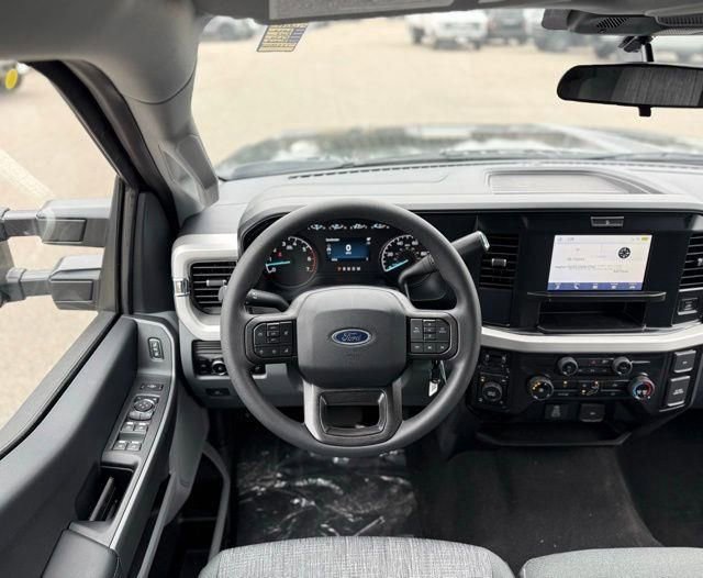 New 2026 Ford F250 XLT w/ FX4 Off-Road Package AWD/4WD image 19