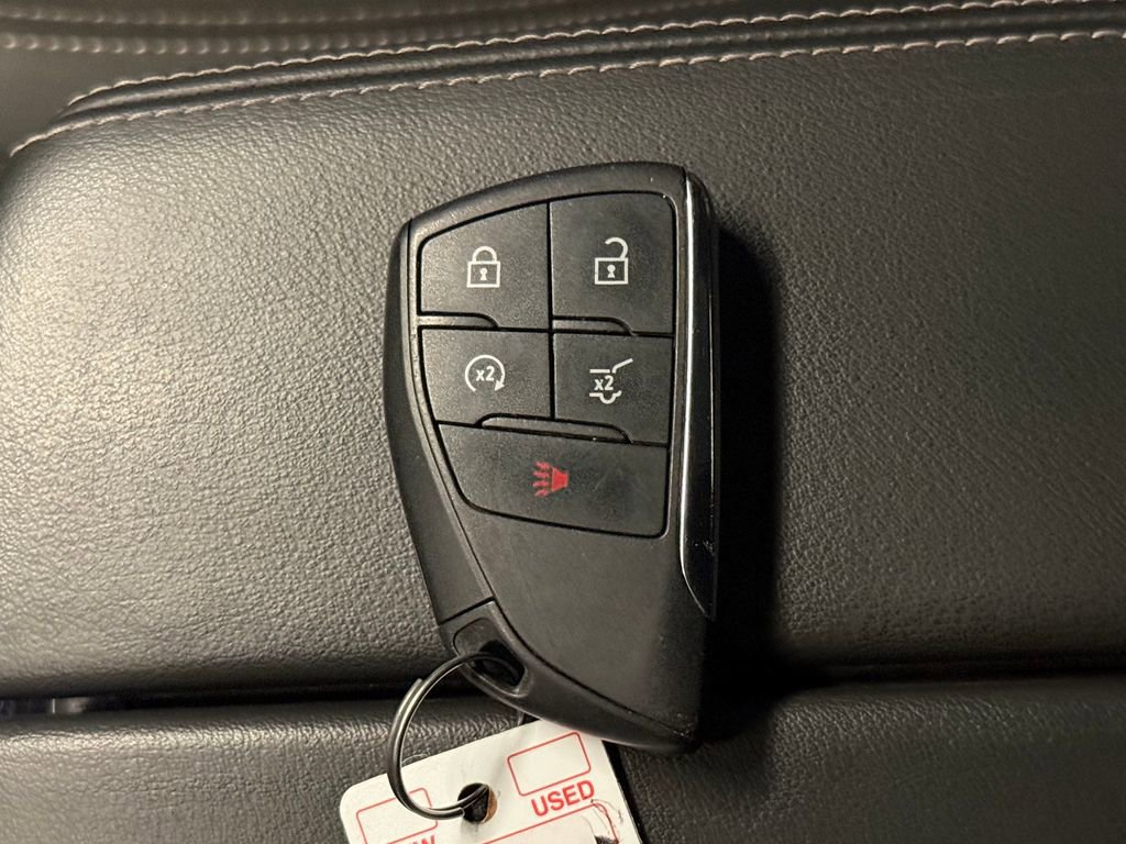 Used 2023 Buick Envision Preferred w/ Sport Touring Package AWD/4WD image 18