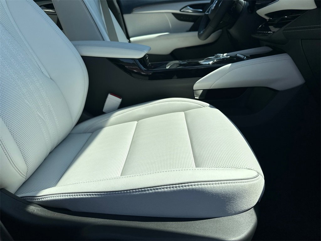 New 2025 Buick Envision Avenir image 14