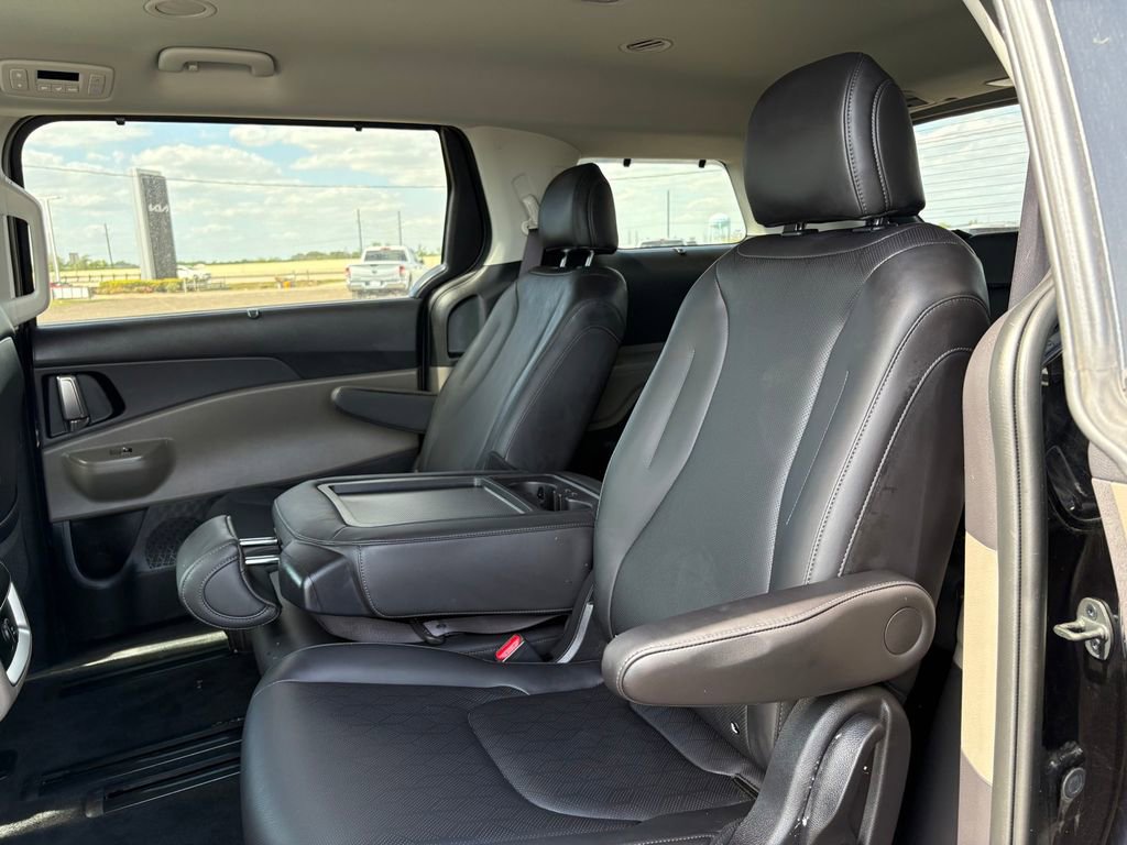 Certified 2026 Kia Carnival EX image 14