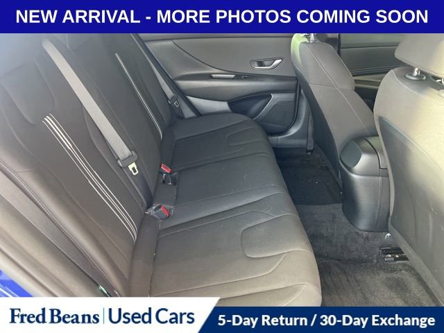 Used 2022 Hyundai Elantra SEL w/ Convenience Package image 6