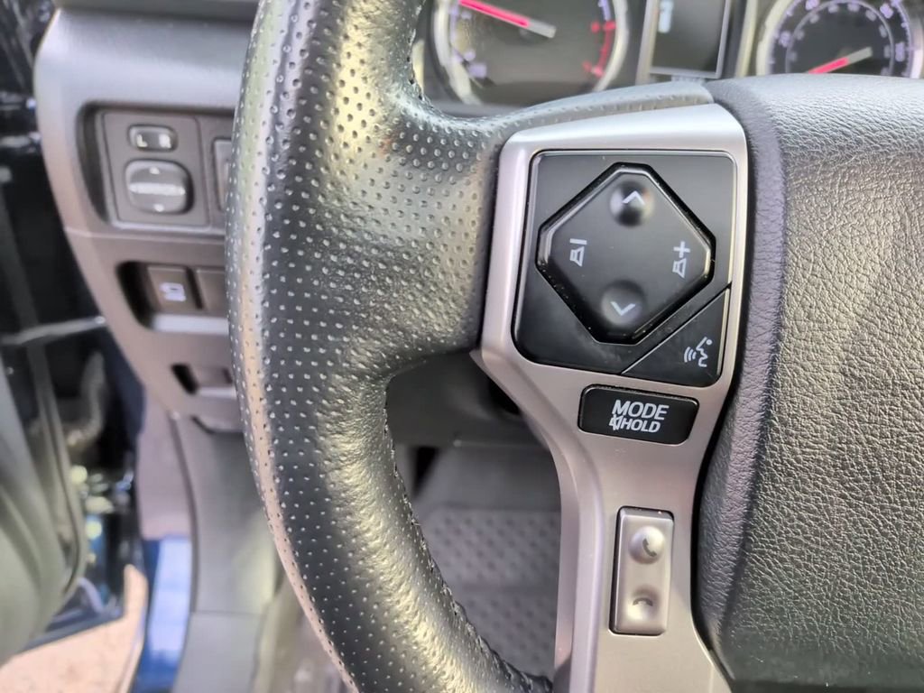Used 2023 Toyota 4Runner Limited image 25