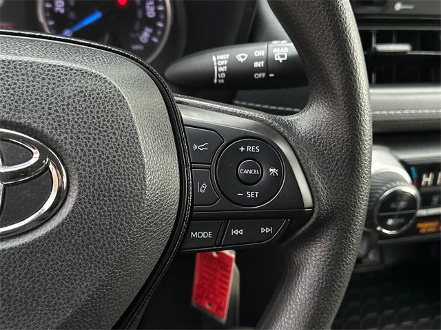 Certified 2021 Toyota RAV4 LE image 18