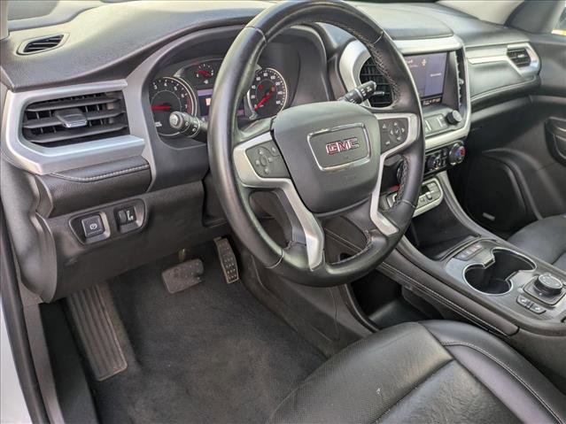 Used 2023 GMC Acadia SLT image 9