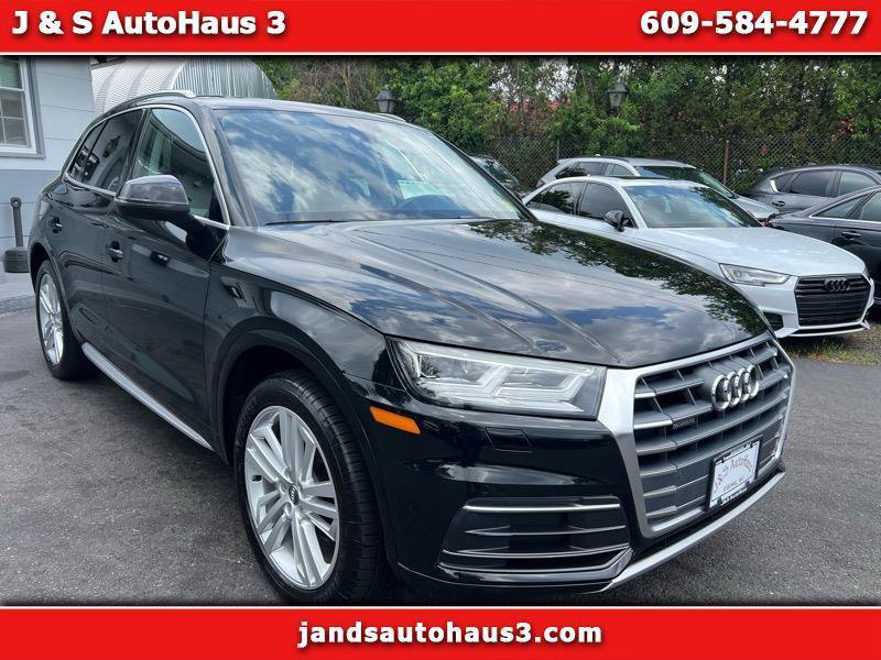 Used 2019 Audi Q5 2.0T Premium Plus w/ Premium Plus Package AWD/4WD image 1