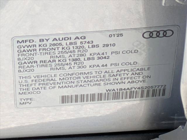 Used 2025 Audi SQ5 Premium Plus AWD/4WD image 15