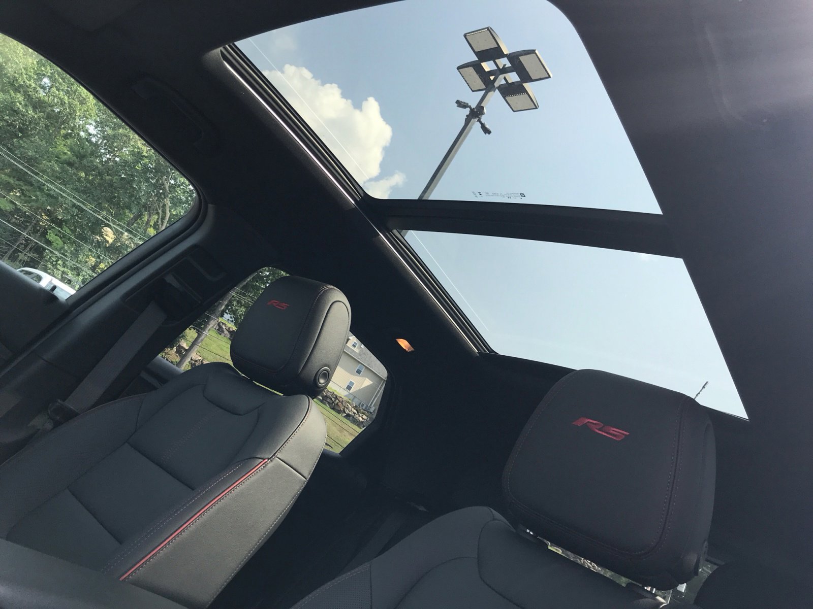 New 2025 Chevrolet TrailBlazer RS w/ Convenience Package image 30