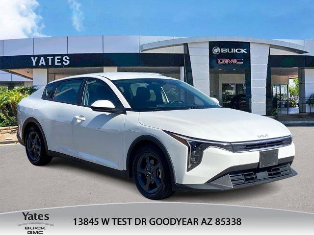 Used 2025 Kia K4 image 1